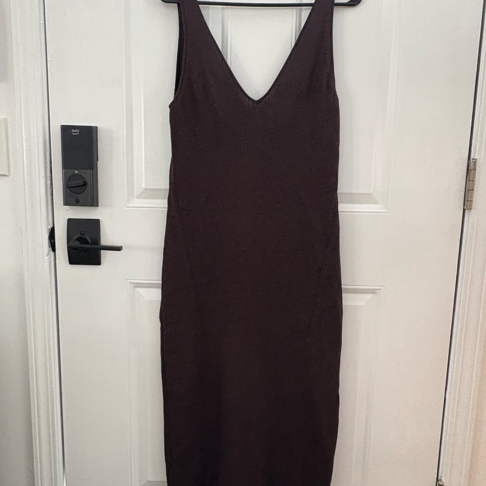 H&M Deep Brown knit Midi Dress size large never